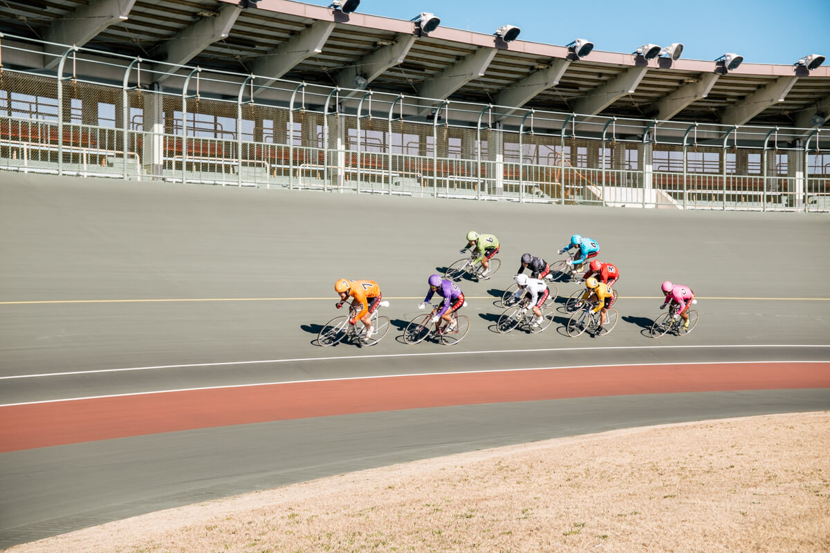 bicycle racing track