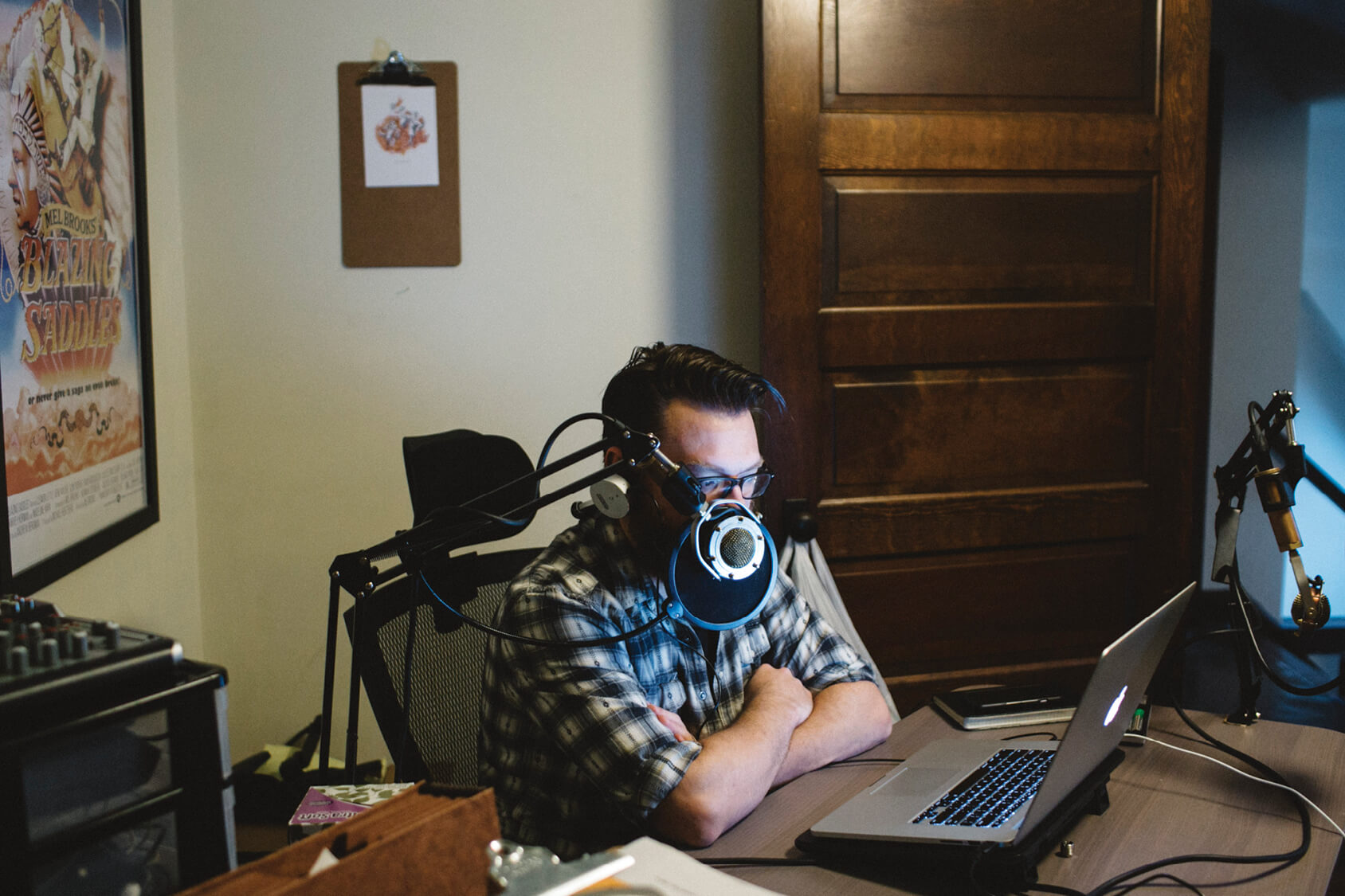 my brother my brother and me brings their good guy podcast to tv