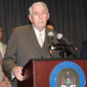 charles_hynes--300x300.jpg