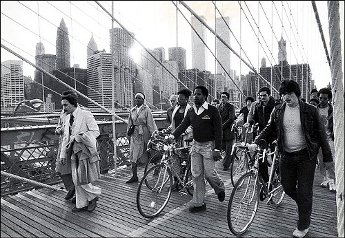 New Yorkers were looking pretty good in 1980. Are those fixed gears? New Yorkers were looking pretty good in 1980. Are those fixed gears?