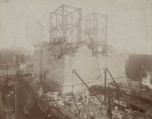 Construction of the Williamsburg Bridge (1897-1898)