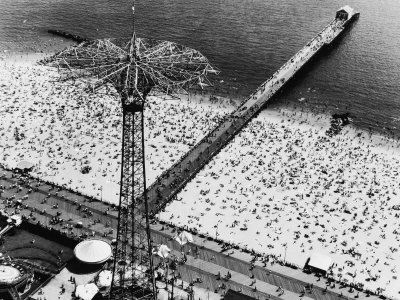 bourke-white-margaret-coney-island-parachute-jump-aerial-and-beach-coney-island-brooklyn-new-york-1951.jpg