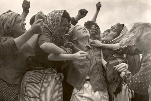 Hysterical women Hysterical women