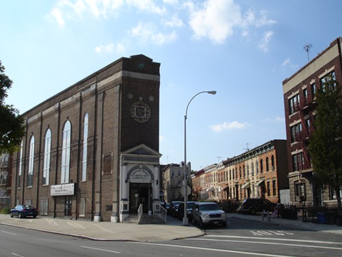 Brownsville-Synagogue.jpg