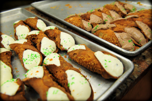 cannoli.jpg
