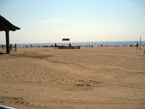 coney-island-beach.JPG