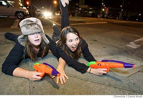 street-wars-water-gun-assassination-game-live-in-nyc.jpeg