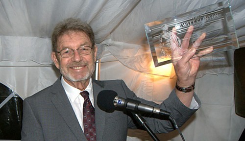 Receiving Green-Woods De Witt Clinton Award for Excellence in 2011 Pete Hamill Brooklyn