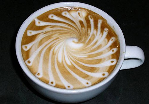 Creative-Latte-Art-Designs-04-Circular-Pattern.jpg