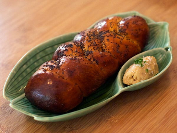 20130829-shalomjapan-challah1_benjay