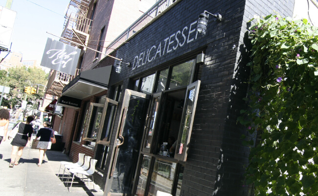 Photo via mileenddeli.com