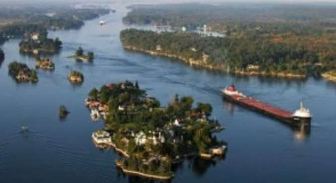 Yeah, it's blurry. But that only adds to its mystique! c/o privateislandsonline.com