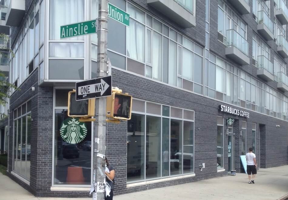 Williamsburg's Starbucks (image: NY Eater)