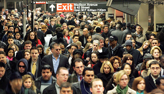 Crowded-Subway-Station