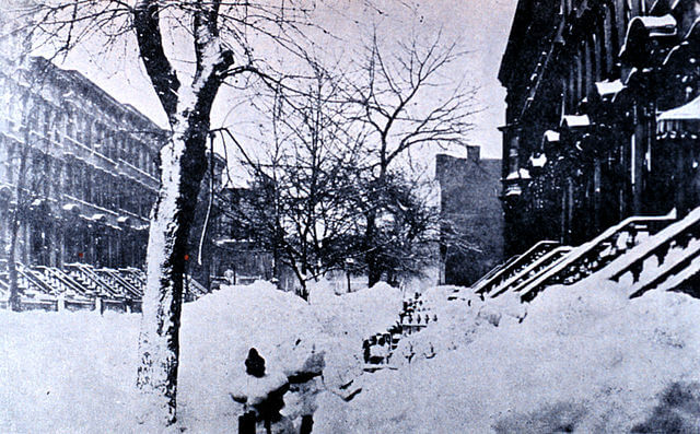 640px-Brooklyn_blizzard_1888