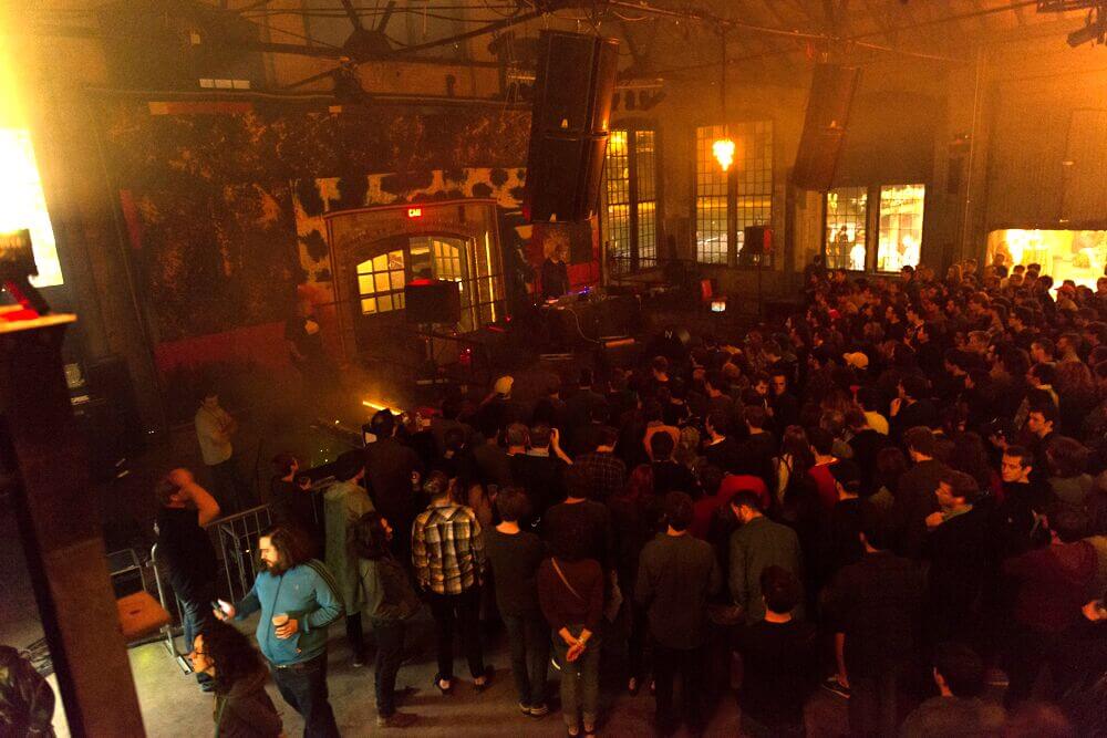 Tim Hecker performs at BSS 2014, photo by Samantha Marble.