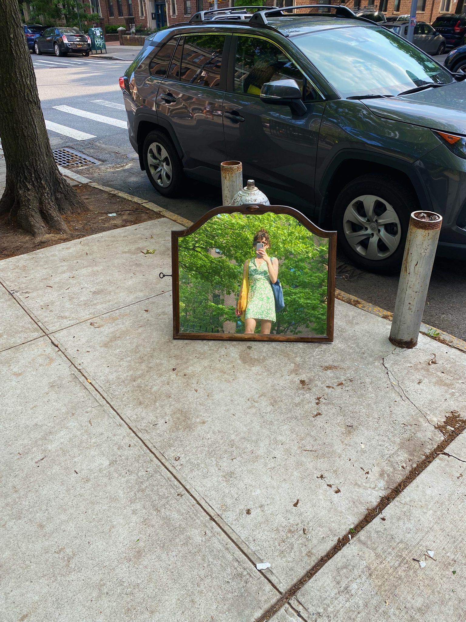 Brooklyn Writers Bloc Dont steal Aliza Abarbanels reading nook in ...