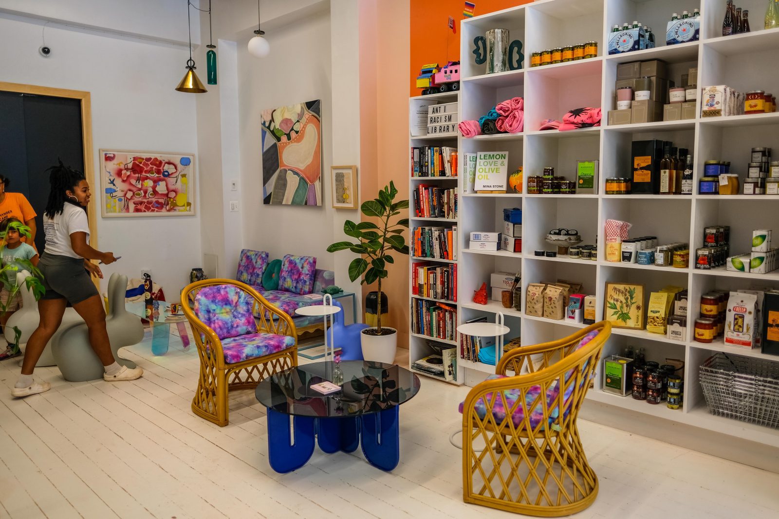 BedStuy ceramics studio Artshack opens an eclectic, plasticfree cafe