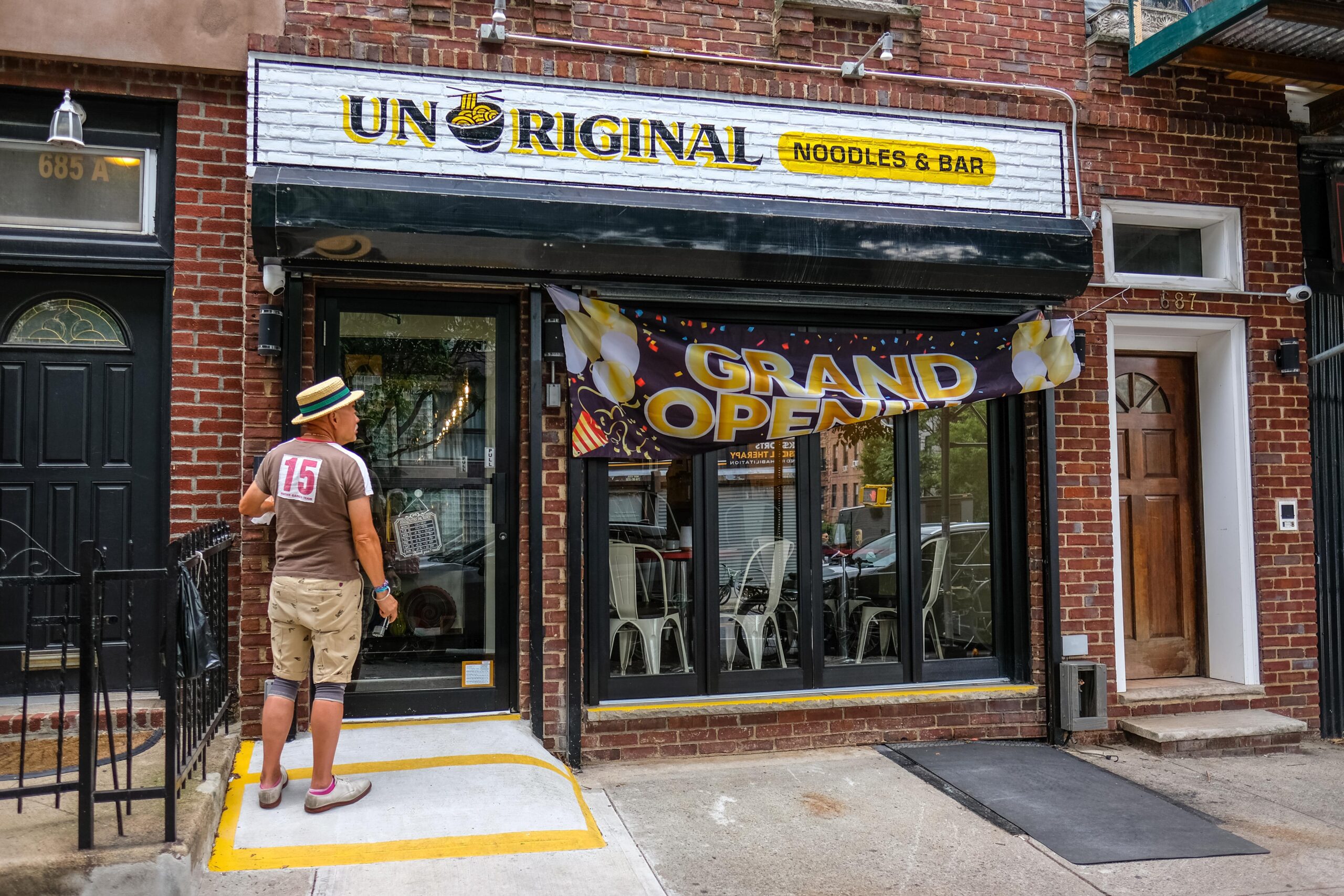 Unoriginal Noodles opens in the former Lot 2 space on Sixth Avenue