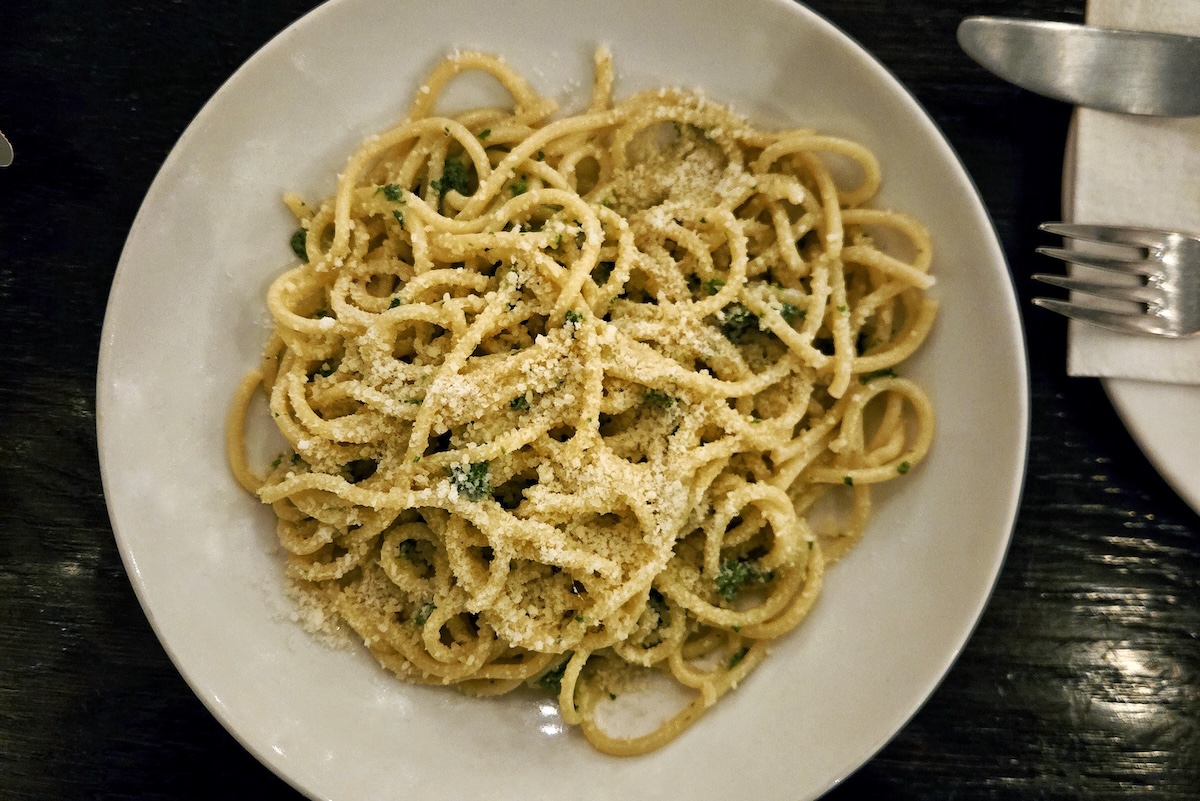 10 Stunningly Authentic Bowls of Pasta