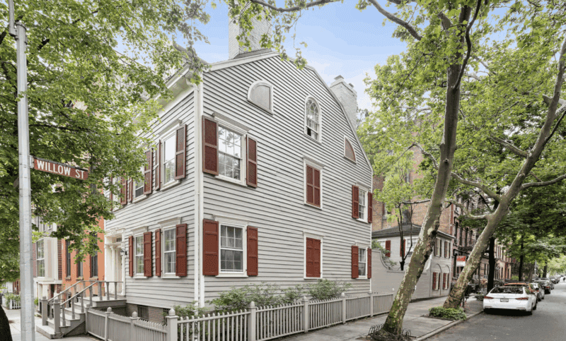 24 Middagh Street, the oldest house in Brooklyn Heights