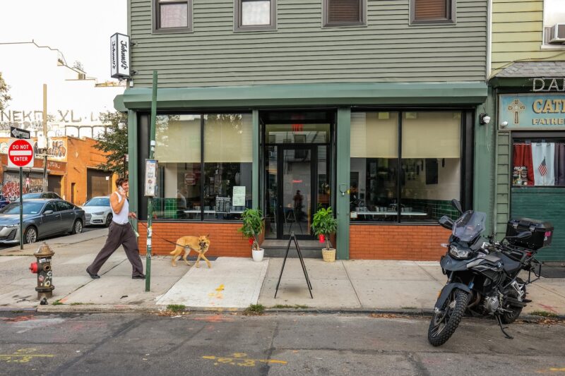 Entrance to Johnny's in Williamsburg