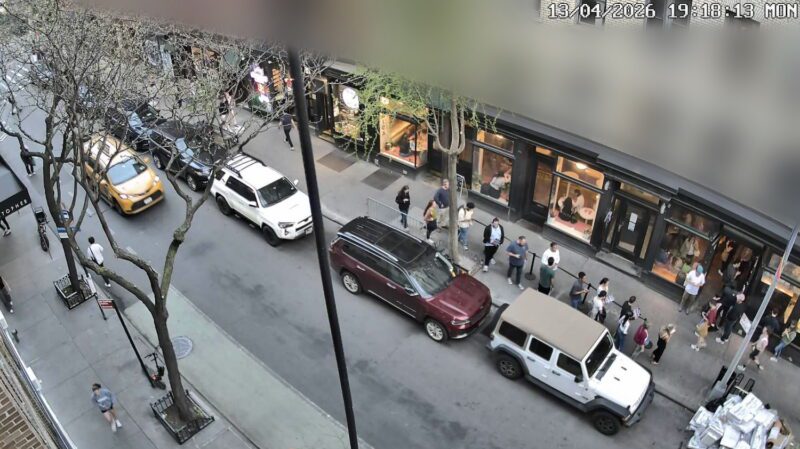 Screenshot courtesy of Damnlines