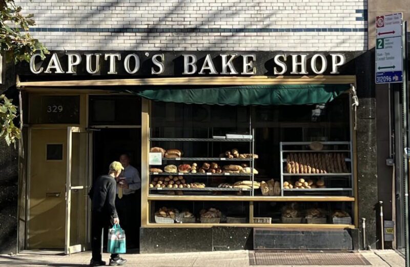 After 124 Years in Carroll Gardens, Caputo's Bake Shop Sells Its Last Loaf
