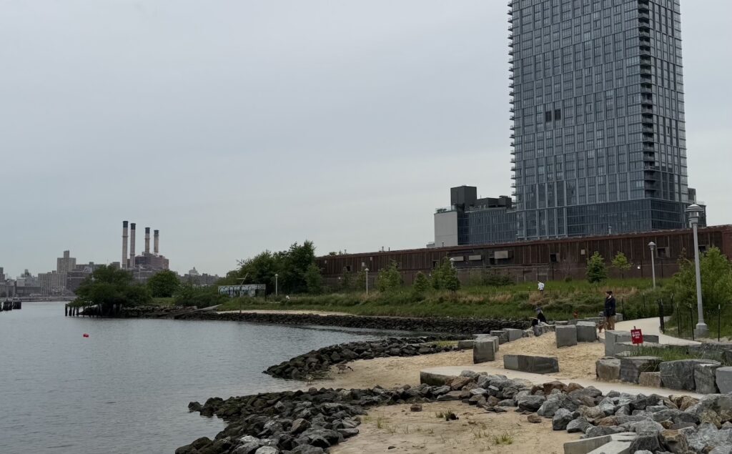 Greenpoint is Now Home to The Tiniest Beach in Brooklyn