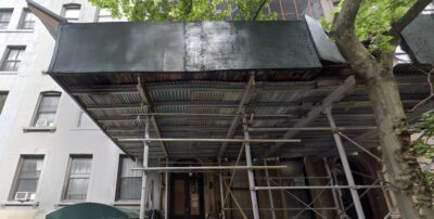 The front of 194 Columbia Heights, a seemingly abandoned six-story mansion in Brooklyn Heights that just hit the market for $15,000,000.