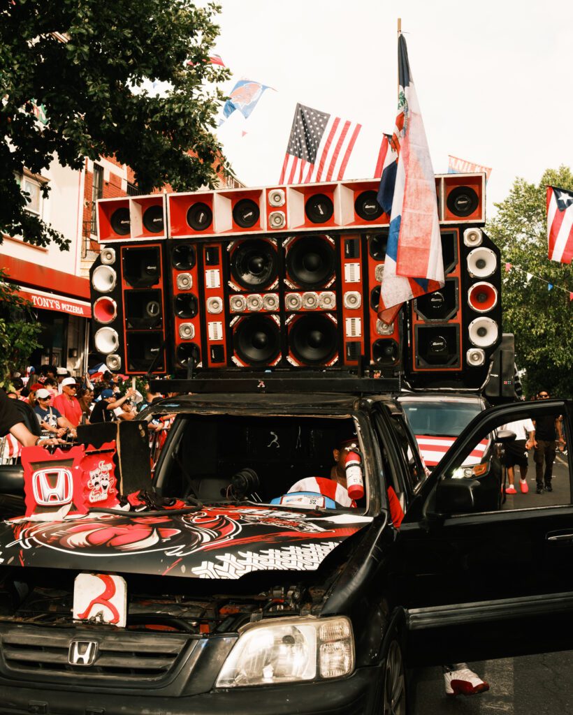 Puerto Rican Parade Knickerb. Ave-54